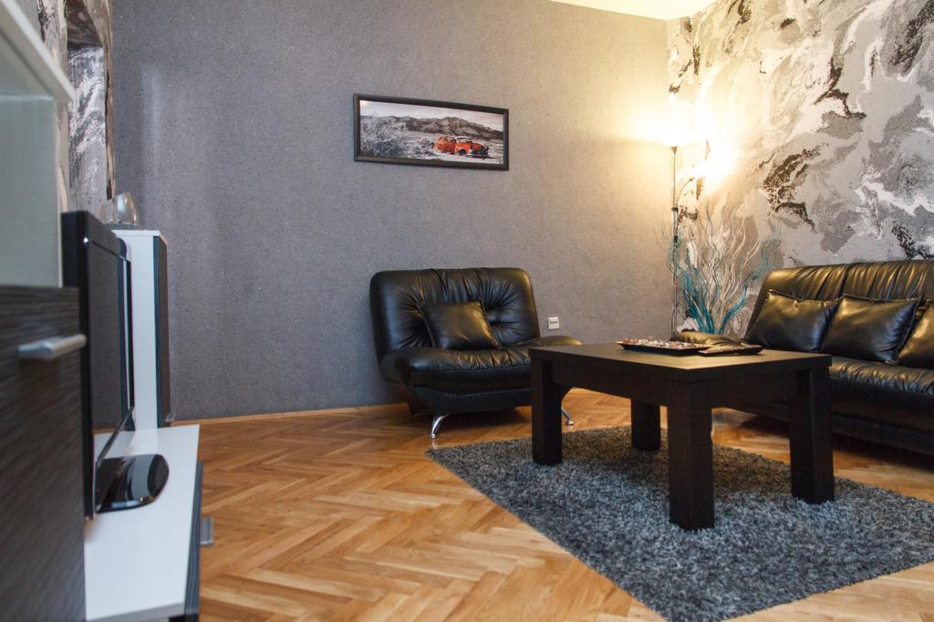 Apartment Aleksandar 贝尔格莱德 外观 照片